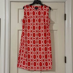 Misses Sleeveless Shift dress- Sz 12